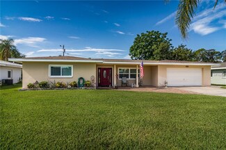 2007 Magnolia Dr, Clearwater, FL 33764