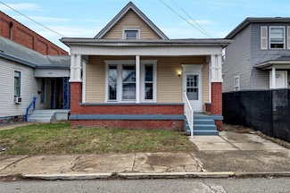 318 E 15th St, New Albany, IN 47150