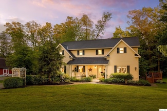 7638 Bethel Rd, Gambier, OH 43022