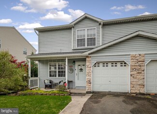428 Campus Dr, Perkasie, PA 18944