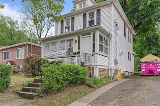 137 North St, Newburgh, NY 12550