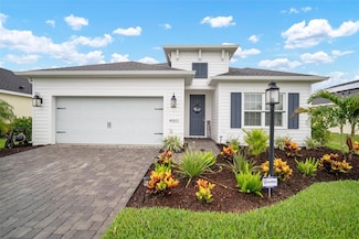 10423 Morning Marsh Ln, Parrish, FL 34219