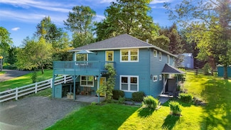 3216 Edwards St, Bellingham, WA 98229