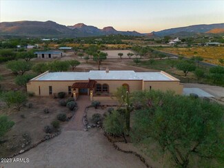 40590 N 54th St, Cave Creek, AZ 85331