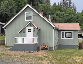 215 Tamarac St, Orofino, ID 83544