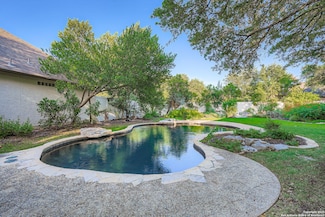18602 Windcliffe, San Antonio, TX 78259