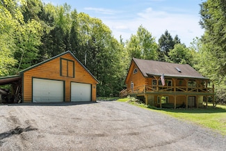 2451 Riverside Dr, Vassalboro, ME 04989
