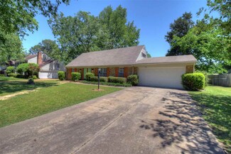 1566 W Churchill Downs, Germantown, TN 38138