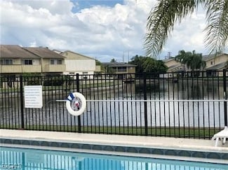 639 SE 13th Ave Unit 122, Cape Coral, FL 33990