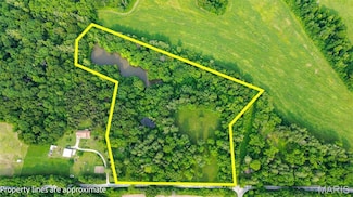 15308 Liberty Ridge Rd, Grafton, IL 62037