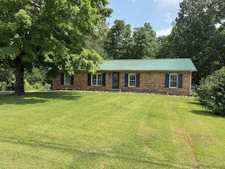 308 Leader Dr, New Johnsonville, TN 37134