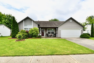 73 Suncrest Dr, Greenwood, IN 46143