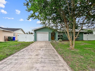 1238 Honeytree Ln E, Lakeland, FL 33801