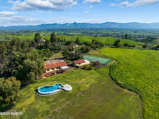 2851 Tapadero Rd, Solvang, CA 93463