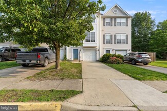 6185 Newton Ln, Bealeton, VA 22712