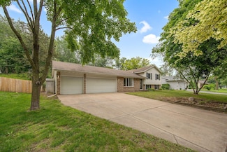 14136 Germane Ave, Saint Paul, MN 55124
