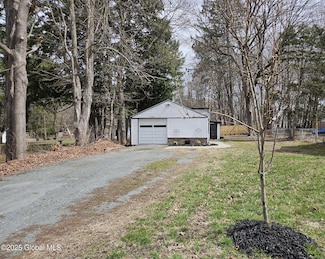 280 S Lake Ave, Troy, NY 12180