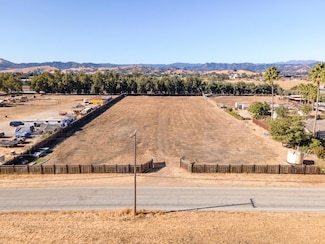 13705 Sycamore Ave, San Martin, CA 95046