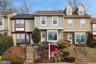 18030 Olde Port Ln, Triangle, VA 22172