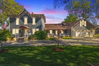 108 E 8th St, Sedgwick, KS 67135