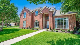 2434 Roundtable Ct, Grand Prairie, TX 75050