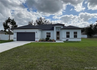 8908 N Gilovu Dr, Citrus Springs, FL 34433