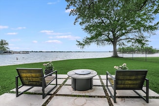 219 Lakeview, Sunrise Beach, TX 78643