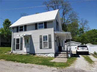 303 W Poplar St, Salem, IN 47167