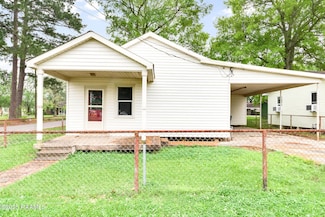 865 E Venable St, Church Point, LA 70525