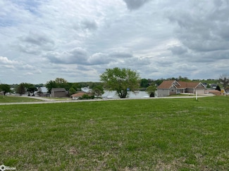 764 Lakeview Dr, Sun Valley Lake, IA 50074