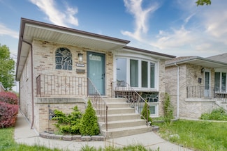 5416 N Neva Ave, Chicago, IL 60656