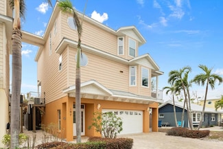 107 75th St, Holmes Beach, FL 34217