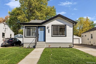 2120 Wrenson St, Ferndale, MI 48220