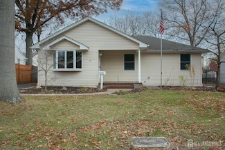 78 Hazelwood Ave, Metuchen, NJ 08840