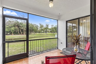 226 Par Dr, Royal Palm Beach, FL 33411