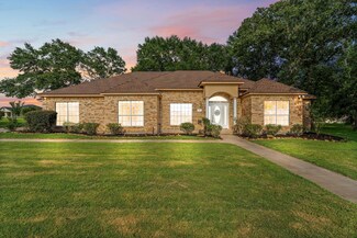 150 Hogan Ln, Hempstead, TX 77445