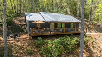 127 Short Rd, Cashiers, NC 28717