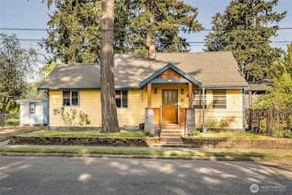 208 N St NE, Auburn, WA 98002