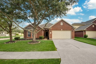 4607 Sebastopol Dr, Pearland, TX 77584