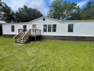 91 Dove Dr, Jesup, GA 31546
