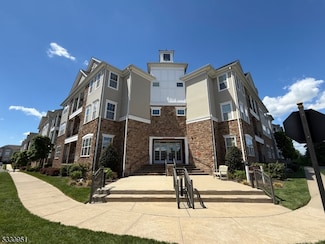 7209 Minuteman Ln Unit 9, Somerset, NJ 08873