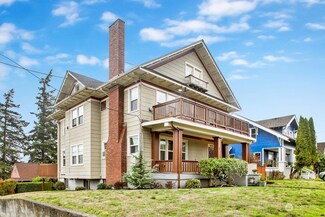 405 N 4th St, Mount Vernon, WA 98273