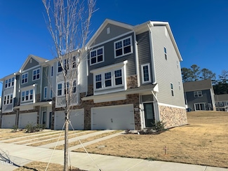 5300 River Reach Dr, Raleigh, NC 27616