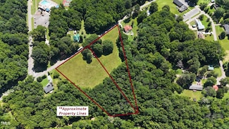 726 S 2nd Ave, Siler City, NC 27344