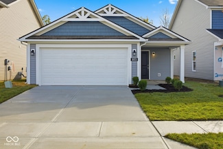 1073 Fuller Ln, Shelbyville, IN 46176