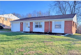 933 W Kemper Rd, Cincinnati, OH 45240