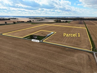 415 N 950 W, Etna Green, IN 46524