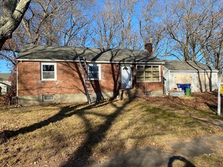 45 Calvin St, Braintree, MA 02184