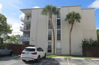 6900 N Kendall Dr Unit A403, Pinecrest, FL 33156