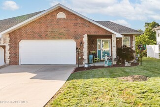 1534 Cedar Ridge Place Unit B, Jefferson City, MO 65109